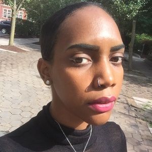 Meet your Posher, Kasandra